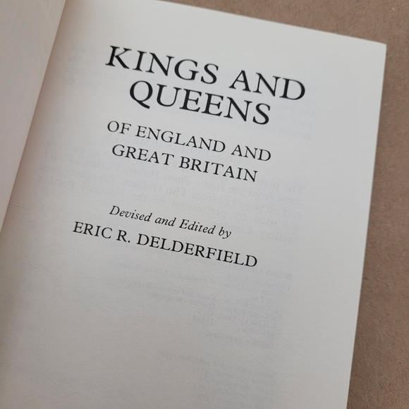 Kings and Queens of England and Great Britain / book / vintage - Picture 3 of 7